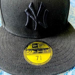 Nyc yankees fitted cap